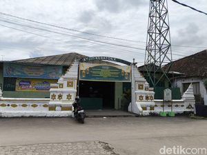 Jadwal Sholat Kota Cirebon Hari Ini, Minggu 22 Juni 2025 Jadwal Sholat Kota Cirebon Hari Ini, Minggu 22 Juni 2025
