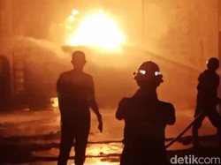 Gudang BBM di Klampok Brebes Terbakar, 4 Orang Luka