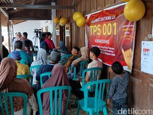 Menunggu Hasil Coblosan Ulang di Magetan Menunggu Hasil Coblosan Ulang di Magetan