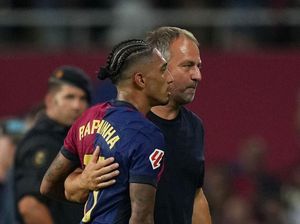 Video Raphinha-Araujo Absen Lawan Osasuna, Flick: Barca Masih Bisa Menang