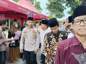 Gayengnya Safari Ramadan yang Dihadiri Wakapolres Lamongan dan Forkopimda Gayengnya Safari Ramadan yang Dihadiri Wakapolres Lamongan dan Forkopimda