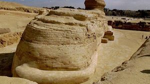 Sisi Lain Tempat Terkenal Dunia, Ujung Tembok China Termasuk