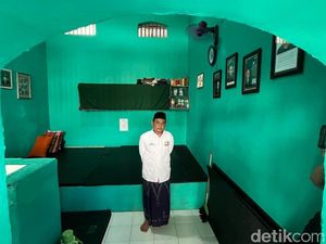 Napak Tilas Sel KH Hasyim Asyari Mojokerto, Dipenjara Demi Pertahankan Akidah Napak Tilas Sel KH Hasyim Asyari Mojokerto, Dipenjara Demi Pertahankan Akidah
