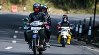 Pemudik Motor Mulai Lintasi Jalur Nagreg