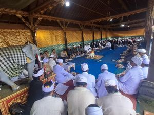 Pemedek Diimbau Tak Bawa Plastik Saat Ngusaba Kadasa Pura Ulun Danu Batur Pemedek Diimbau Tak Bawa Plastik Saat Ngusaba Kadasa Pura Ulun Danu Batur