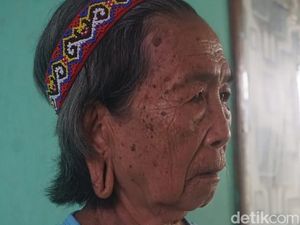 Tato dan Telinga Panjang Tanda Bangsawan: Dulu Diagungkan Kini Ditinggalkan