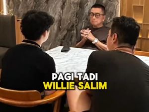 Video: Willie Salim Temui Helmy Yahya soal Konten Rendang Hilang di Palembang Video: Willie Salim Temui Helmy Yahya soal Konten Rendang Hilang di Palembang