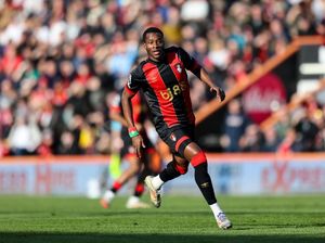 Kisah Spiritual Dango Ouattara Jadi Seorang Muslim di Bournemouth Kisah Spiritual Dango Ouattara Jadi Seorang Muslim di Bournemouth