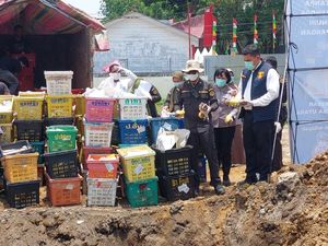 Polisi Cegat Truk Angkut 4 Ton Mangga Ilegal di Medan, Sopir-Kernet Diamankan