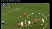 Bruno Fernandes dengan pedenya sudah siap-siap merayakan ketika Ronaldo ancang-ancang mengeksekusi penalti. Foto: dok. Internet/X (Twitter)