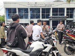 Motor Pendemo yang Ditinggal Saat Demo Bisa Diambil di Polresta Malang Kota
