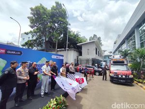 Menko PMK hingga Kakorlantas Resmi Lepas Tim Mudik 2025 Transmedia