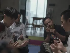Doa Baik untuk Steven Wongso Hijrah yang Dibimbing Ustaz Felix Siauw Doa Baik untuk Steven Wongso Hijrah yang Dibimbing Ustaz Felix Siauw