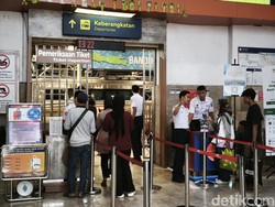 57 Ribu Pemudik Berangkat ke Jateng-Jatim Naik Kereta dari Daop 2 Bandung