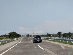 H-8 Lebaran, Arus Kendaraan di Tol Pasuruan Masih Landai