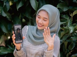 Viral Bisa Jadi Inspirasi, Wanita Lamaran Sederhana Tak Pakai MUA dan Dekor