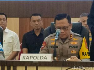 Peran Anggota Brimob Polda Sumsel di Kasus Judi Sabung Ayam Lampung Peran Anggota Brimob Polda Sumsel di Kasus Judi Sabung Ayam Lampung