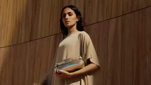 10 Baju Lebaran Mewah, Koleksi Ramadan dari Loro Piana Hingga Louis Vuitton