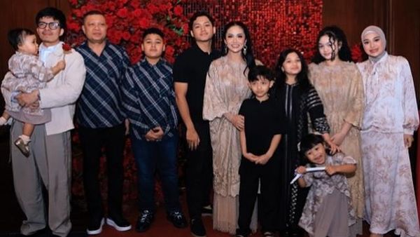 Selamat Ulang Tahun ke-50 Kris Dayanti