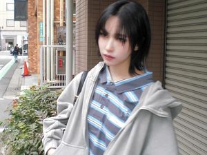 8 Foto Mina TWICE Potong Rambut Pendek Bikin Pangling, Disebut Jadi Ganteng 8 Foto Mina TWICE Potong Rambut Pendek Bikin Pangling, Disebut Jadi Ganteng