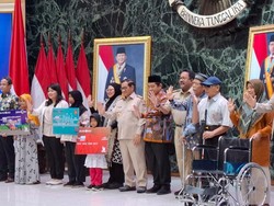 Pemprov DKI Beri Bansos ke 219 Ribu Warga, Nilainya Rp 300 Ribu Per Bulan