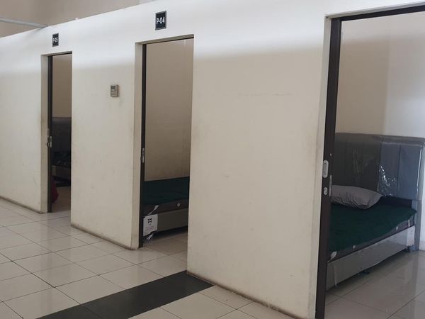 Melihat Isi Penginapan Rp 15 Ribu buat Pemudik di Jakarta