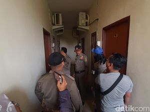 Razia Kos Saat Ramadan, Satpol PP Pati Ciduk 3 Pasangan Tak Resmi Razia Kos Saat Ramadan, Satpol PP Pati Ciduk 3 Pasangan Tak Resmi