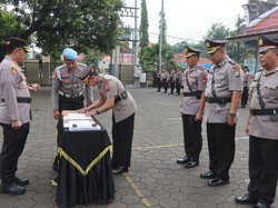 Wakapolres dan Kapolsek Kademangan Kota Probolinggo Berganti