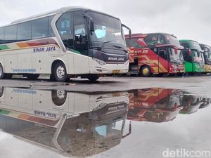 Pemudik di Terminal Pulogebang Terbilang Normal tapi Ada Peningkatan