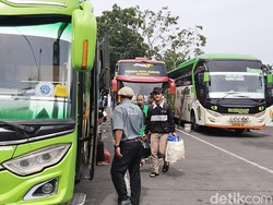 1.261 Pemudik Tinggalkan Bandung Via Terminal Cicaheum