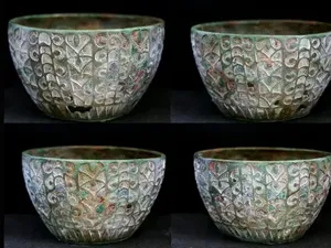 Makam 1.500 Tahun di Inggris Ada Cawan Romawi Kuno Diisi Lemak Babi