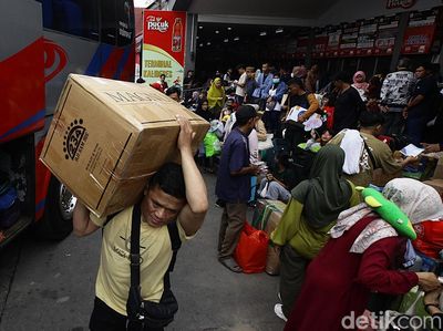 Arus Mudik di Terminal Kalideres Meningkat