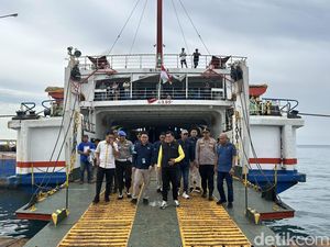 Komisi VI DPR Fasilitasi ASDP Bajoe Bone Punya Kapal Sendiri