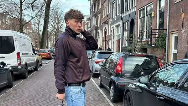 Foto: Gaya Off the Field Ole Romeny, Pemain RI Bobol Gawang Bahrain