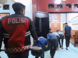 Video Tawuran Viral Ungkap Aksi Kekerasan Geng Motor di Minimarket Sukabumi