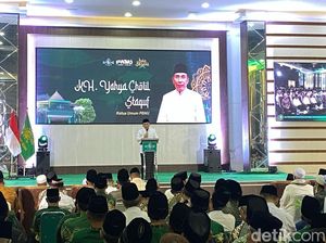 Gus Yahya Sebut Jadi Pengurus NU Bukan untuk Viral atau Mencari Kekuasaan Gus Yahya Sebut Jadi Pengurus NU Bukan untuk Viral atau Mencari Kekuasaan