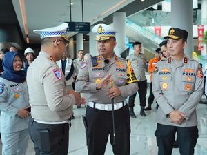 Kakorlantas Dampingi Kapolri Pantau Udara, Tinjau Pos Km 57 hingga Pelabuhan Merak