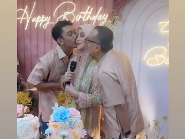 7 Foto Ultah ke-49 Marini Zumarnis Ibu Daffa Wardhana, Dihadiri Ariel Tatum