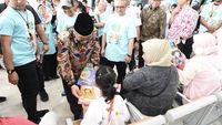 Potret Mudik Asyik Baca Buku, 20 Ribu Buku Disebar Gratis Temani Anak Mudik