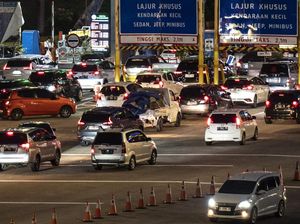 Viral LCGC Dua Kali Nyelonong Tak Bayar Tol, Bisa Kena Denda Segini Viral LCGC Dua Kali Nyelonong Tak Bayar Tol, Bisa Kena Denda Segini