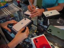 Fenomena Sewa HP Canggih dan Ancaman Siber di Baliknya