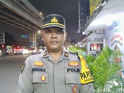 Pemudik Motor Melintas di Jalan Kalimalang Diprediksi Meningkat Besok