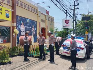 Pos Pengamanan di Trenggalek Siap Layani Pemudik Lebaran Pos Pengamanan di Trenggalek Siap Layani Pemudik Lebaran