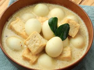 Resep Opor Tahu dan Telur Puyuh, Lauk Ketupat yang Gurih Mantap Resep Opor Tahu dan Telur Puyuh, Lauk Ketupat yang Gurih Mantap