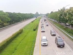 Video: Penerapan One Way di Km 70 Cikampek-Km 188 Cipali Video: Penerapan One Way di Km 70 Cikampek-Km 188 Cipali