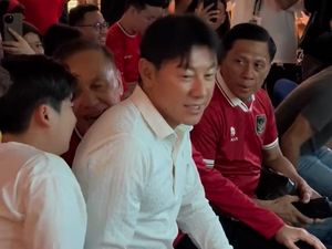 Video: Ekspresi STY Saat Timnas Bobol Gawang Bahrain Video: Ekspresi STY Saat Timnas Bobol Gawang Bahrain