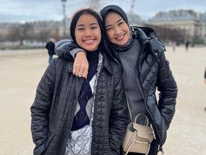 Momen Tangis Bahagia Alya Rohali-Nola, Anak Lolos Talent Scouting dan Masuk UI Momen Tangis Bahagia Alya Rohali-Nola, Anak Lolos Talent Scouting dan Masuk UI