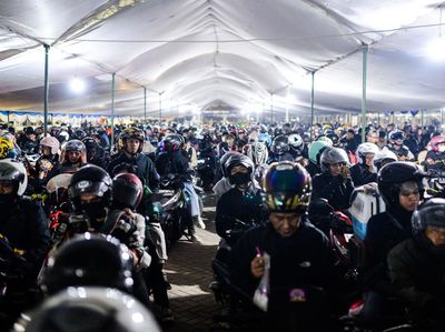 Potret Pelabuhan Ciwandan Penuh Pemudik Sepeda Motor