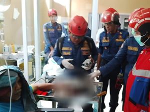Tangan Lansia di Makassar Terjepit Mesin Giling, RS Minta Korban Lapor Damkar Tangan Lansia di Makassar Terjepit Mesin Giling, RS Minta Korban Lapor Damkar