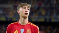 De la Fuente Respons Kekesalan Huijsen Usai Tak Masuk Timnas Spanyol